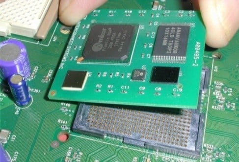 hilo board to board interconnect