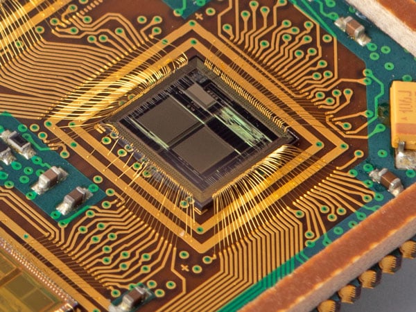 Close-up of wirebonding